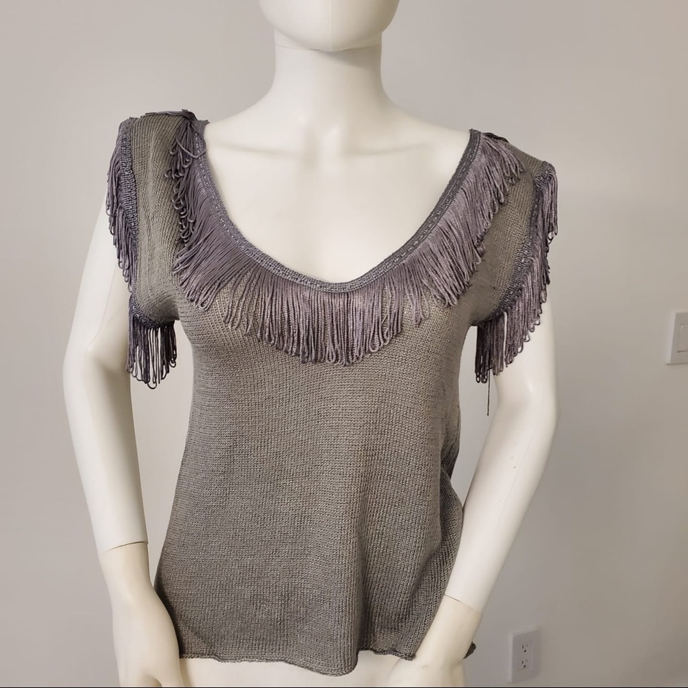 Silk thread shirt with fringes